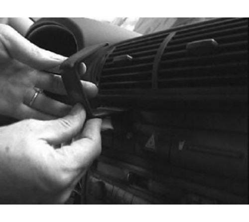 Proclip Seat Leon/Toledo 99-/Audi A3 97-02 Center mount