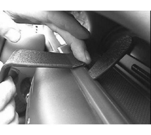 Proclip Renault Megane/Scenic 99-02 Center mount