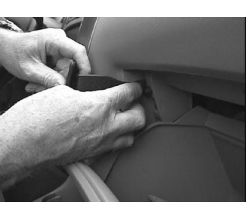 Proclip Mazda Premacy 00-04 Angled mount