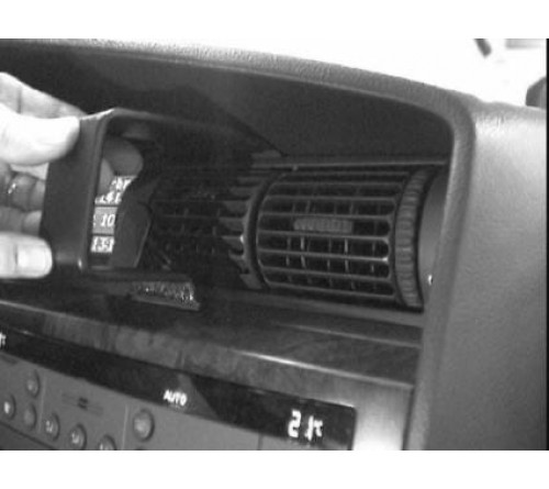 Proclip Opel Omega 00-05 Center mount