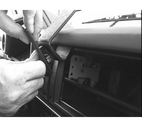 Proclip Toyota Landcruiser 70 84-98 Angled mount