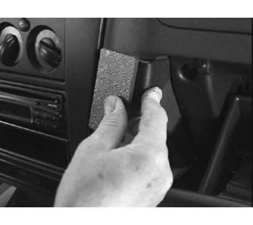 Proclip Daewoo Nubira 00-03 Angled mount