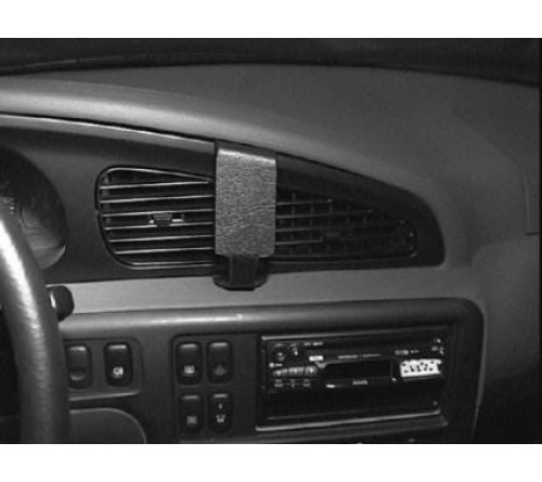 Proclip Kia Carnival 00-01 Center mount