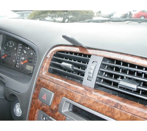 Proclip Hyundai XG30 98-05 Center mount