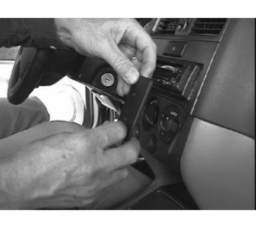 Proclip Nissan Primera 00-01 Angled mount-ONLY for P11U