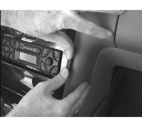 Proclip Mercedes Benz E-serie 95-01 Angled mount