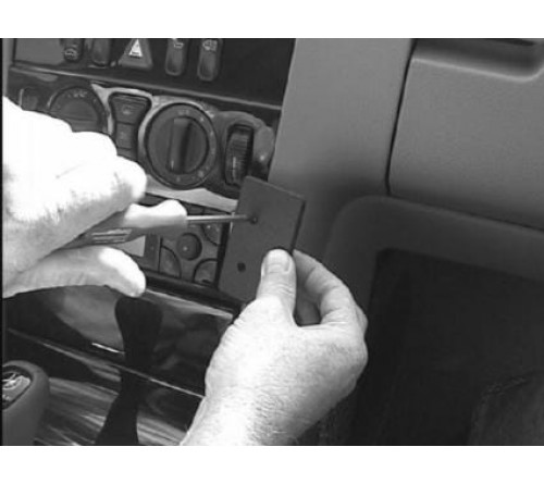 Proclip Mercedes Benz E-serie 95-01 Angled mount