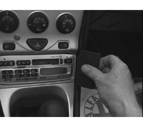 Proclip Alfa Romeo Spider/GTV 98-05 Angled mount