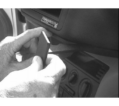 Proclip Volkswagen Lupo 99-05 Angled mount-ONLY Base model