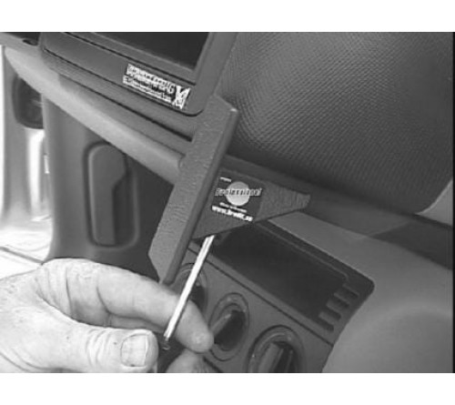 Proclip Volkswagen Lupo 99-05 Angled mount-ONLY Base model