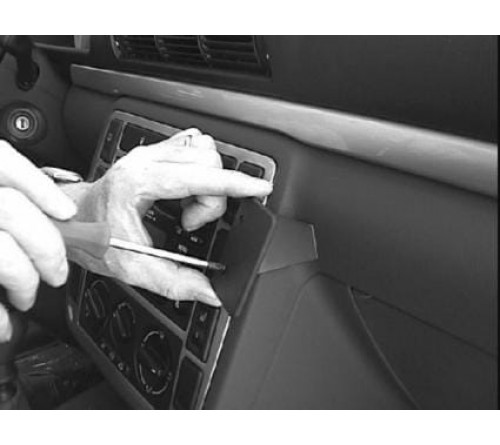 Proclip Ford Galaxy 01-06 Angled mount