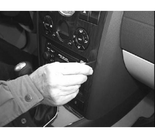 Proclip Ford Mondeo 01-03 Angled mount-blocks cup holder