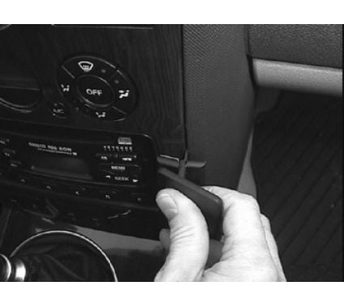 Proclip Ford Mondeo 01-03 Angled mount-blocks cup holder