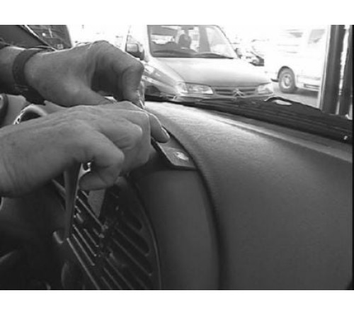 Proclip Citroen Xsara 98-04 Center mount