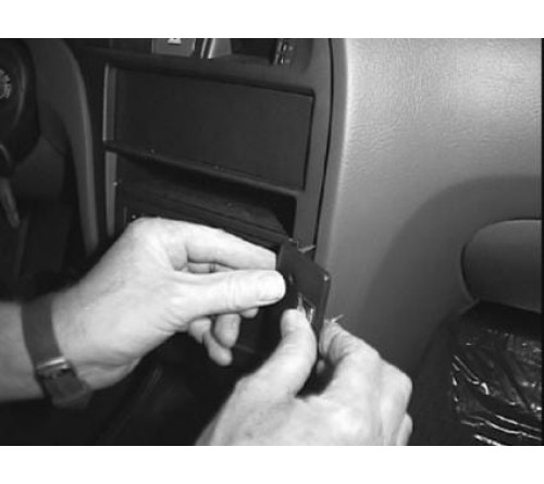 Proclip Hyundai Elantra 01-03 Angled mount