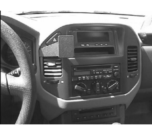 Proclip Mitsubishi Pajero 00-06 center mount