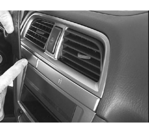 Proclip Subaru Impreza 01-04 Center - NOT for Limited WRX