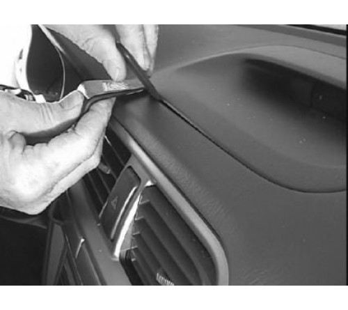 Proclip Subaru Impreza 01-04 Center - NOT for Limited WRX