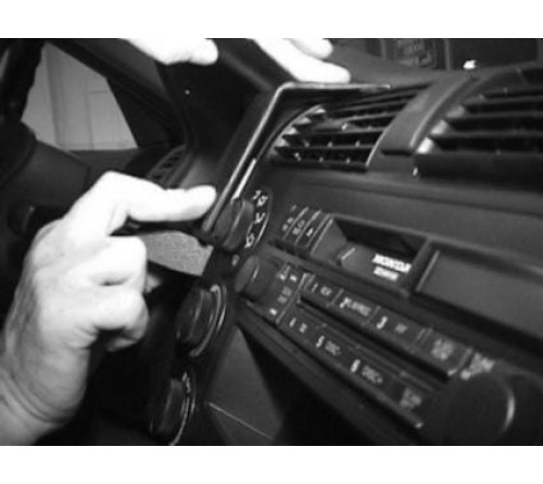 Proclip Honda Civic Hybrid 03-05 Center mount