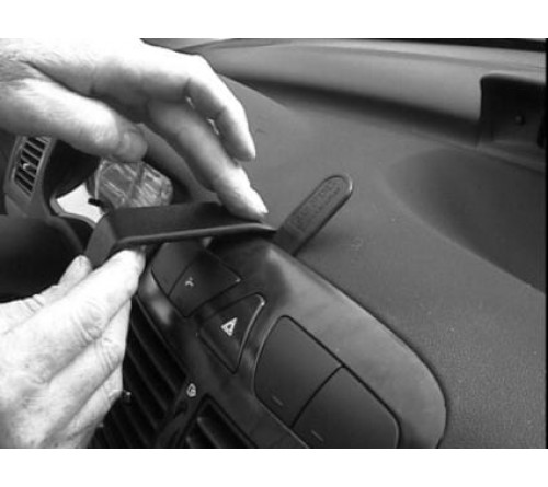 Proclip Peugeot 307 01-09  Center mount