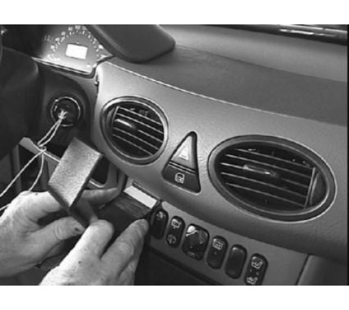 Proclip Mercedes Benz A-Class 01-04 Center mount