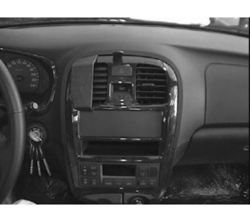 Proclip Hyundai Sonata 02-04 Center mount