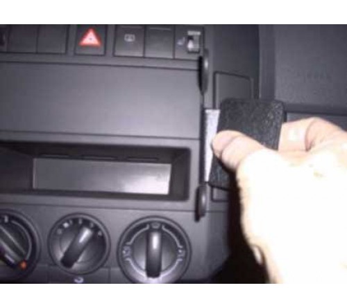 Proclip VW Polo 02-09 Angled mount  will block cup holder