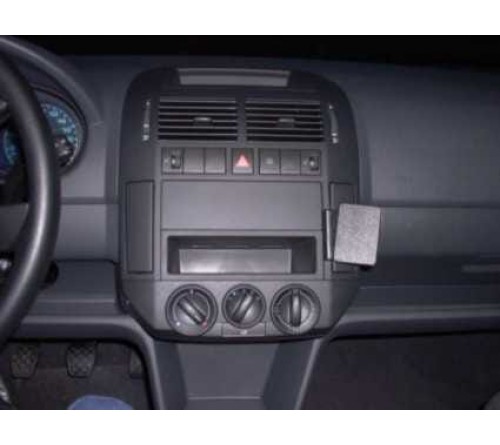 Proclip VW Polo 02-09 Angled mount  will block cup holder