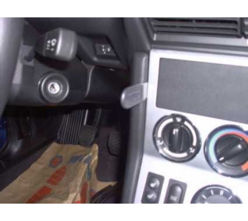 Proclip BMW Z3 96-02 Center mount  low