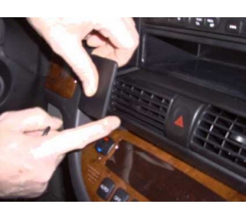 Proclip Daewoo Tacuma 01-04 Center mount