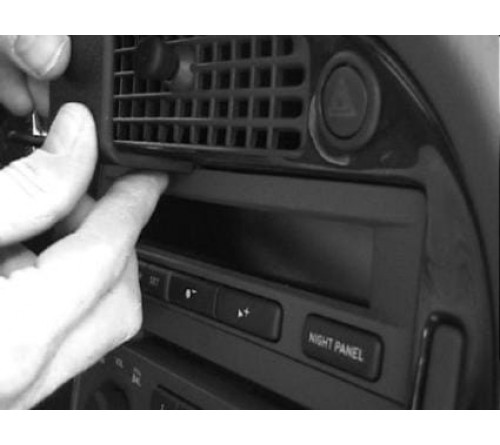 Proclip Saab 9-5 98-05 Center mount - woodgrain