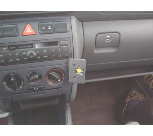 Proclip Audi A3 01-02 Angled mount  NOT with AC