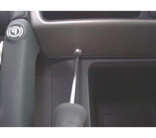 Proclip Honda CRV 02-06 Center mount  NOT wood panel