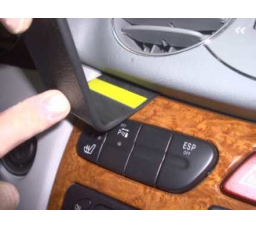 Proclip MB CLK-Class Coupe 02-10 Center mount