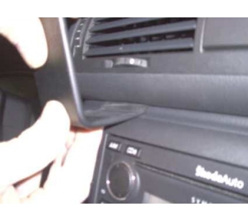 Proclip Skoda Superb 02-08 Center mount