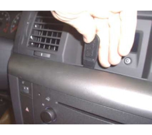 Proclip Opel Vectra 02-10 Center mount