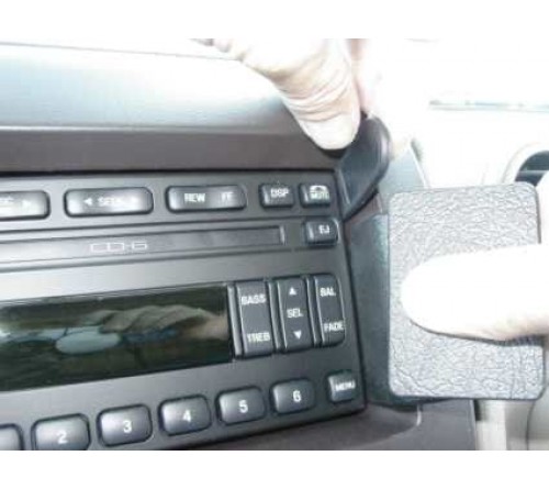 Proclip Ford Expedition 03-06 Angled mount