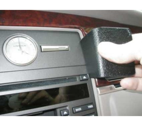 Proclip Lincoln Town Car 03-11 Angled mount