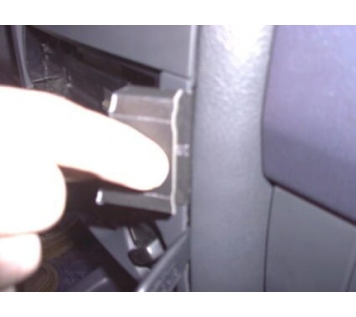 Proclip Citr.Berlingo/Peu.Partner 03-08 Angled mount