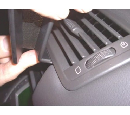 Proclip Citr.C8/Peu.807/Fiat Ulysse/Lan.Phedra 02-11 Angled