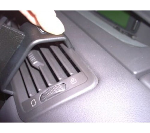 Proclip Citr.C8/Peu.807/Fiat Ulysse/Lan.Phedra 02-11 Angled