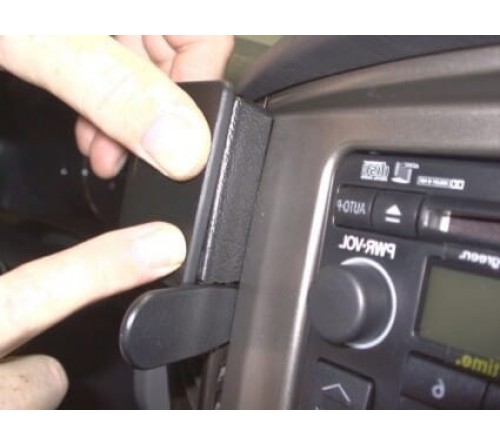 Proclip Toyota LandCruiser 100 02-07 Center mount