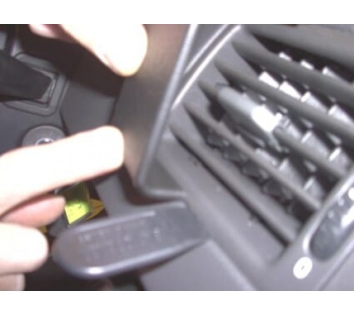 Proclip Volvo XC 90 02-14  Center mount