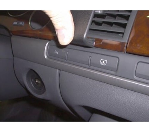 Proclip Audi A8 03-10 Center mount