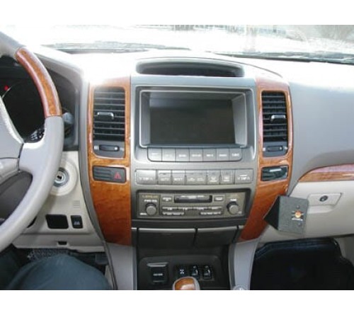 Proclip Toyota Landcruiser 03-09 Angled mount