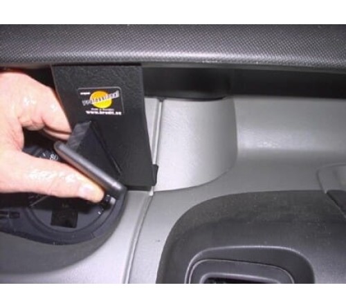 Proclip Renault Trafic/Opel Vivaro 02-10 Angled mount