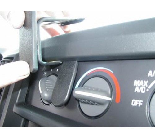 Proclip Chevrolet Van 03-07 Center mount