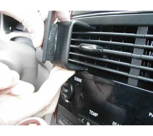 Proclip Toyota Sienna 04-10 Center mount