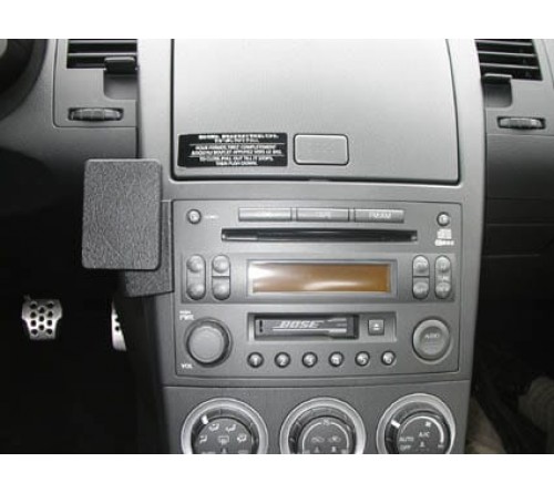 Proclip Nissan 350 Z 03-09 Center mount