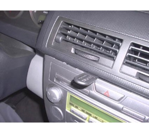 Proclip Mazda 2 03-07 Center mount